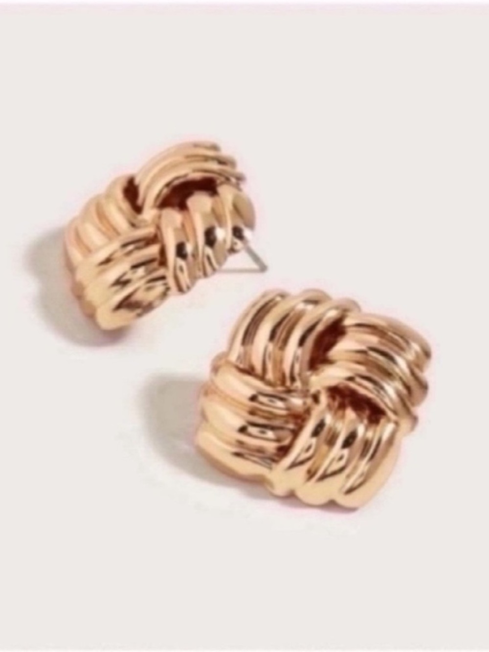 New! Gold Weave Post Earrings (1042) NWOT